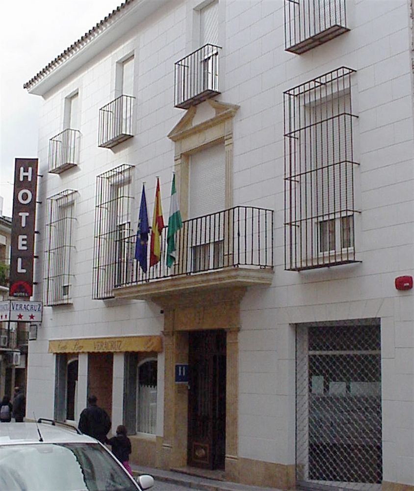 Hotel Al-Yussana Лусена Екстер'єр фото